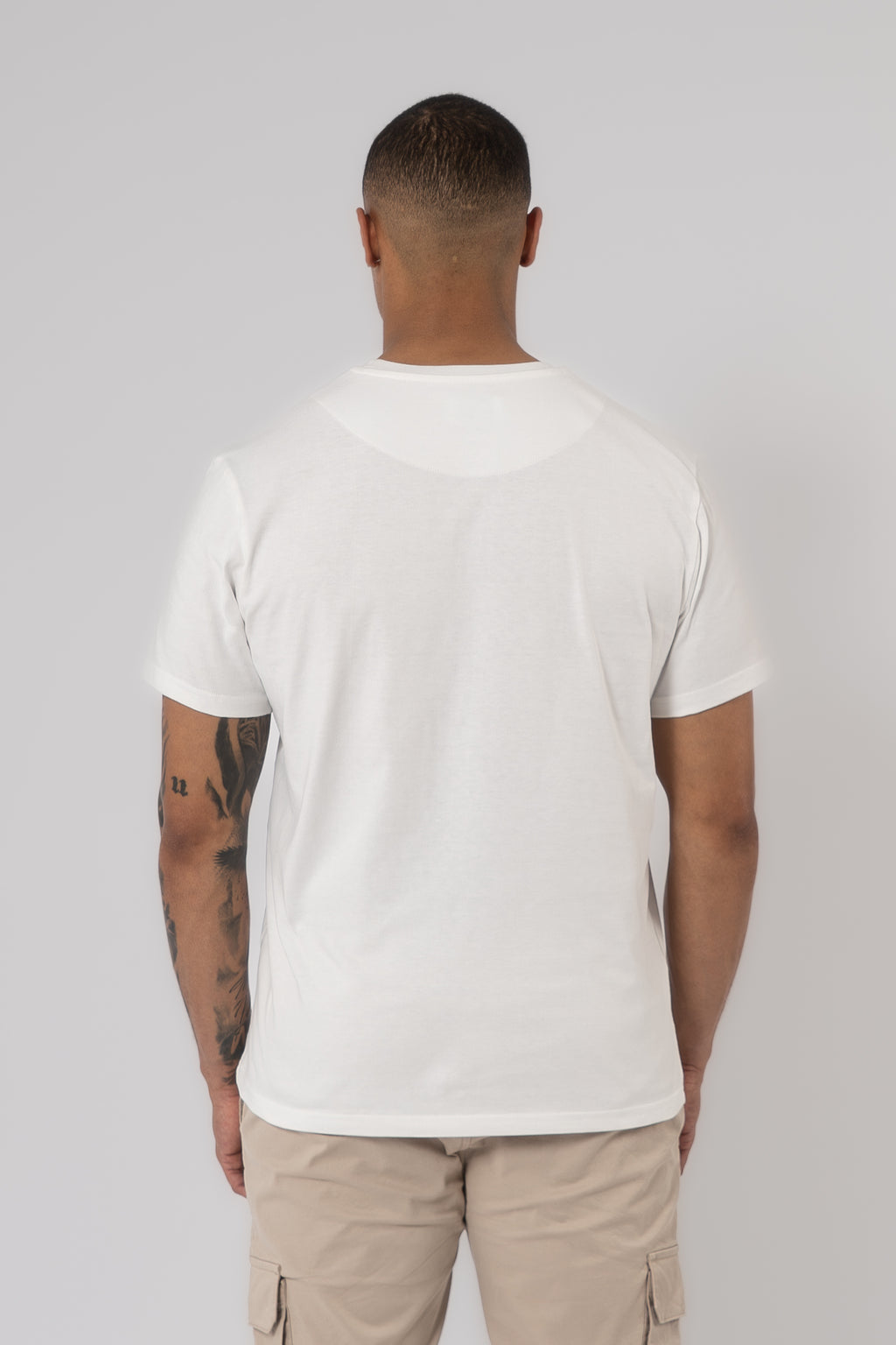 Essential T-shirt - Off White - Emolos