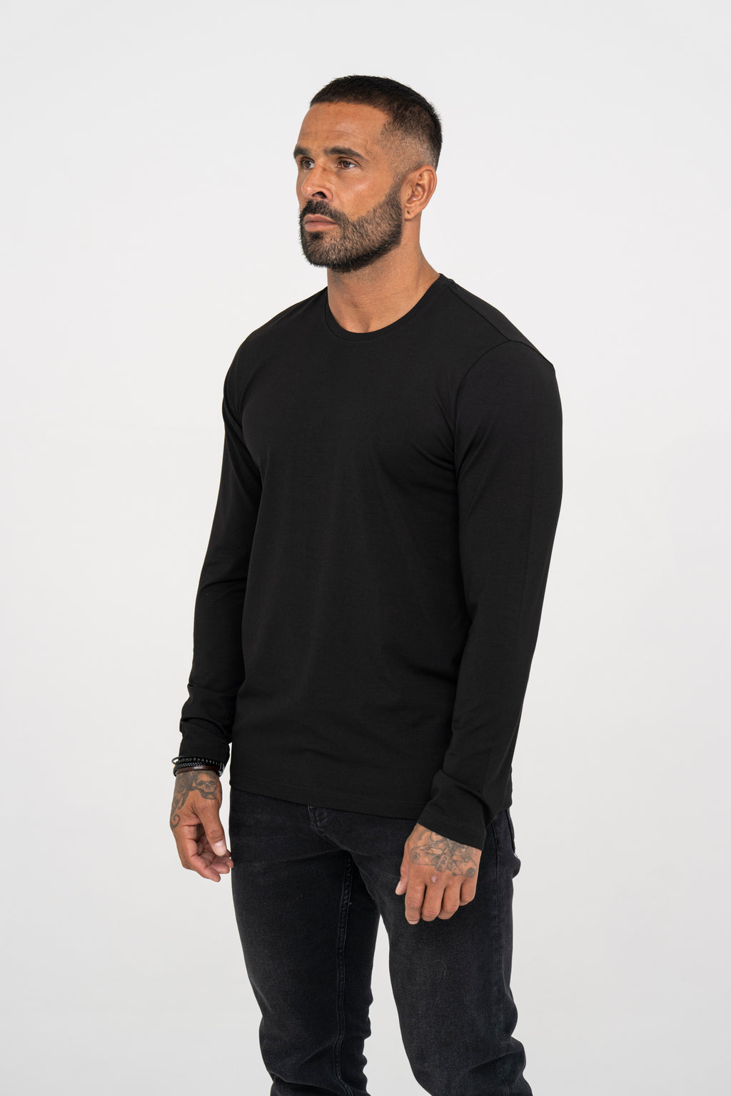 Essential T-Shirt – Off-White