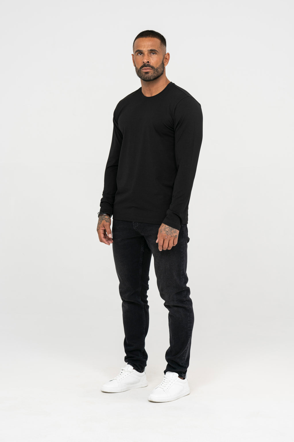 Essential T-Shirt – Off-White