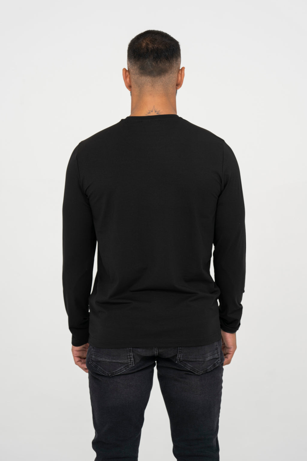 Essential T-Shirt – Off-White