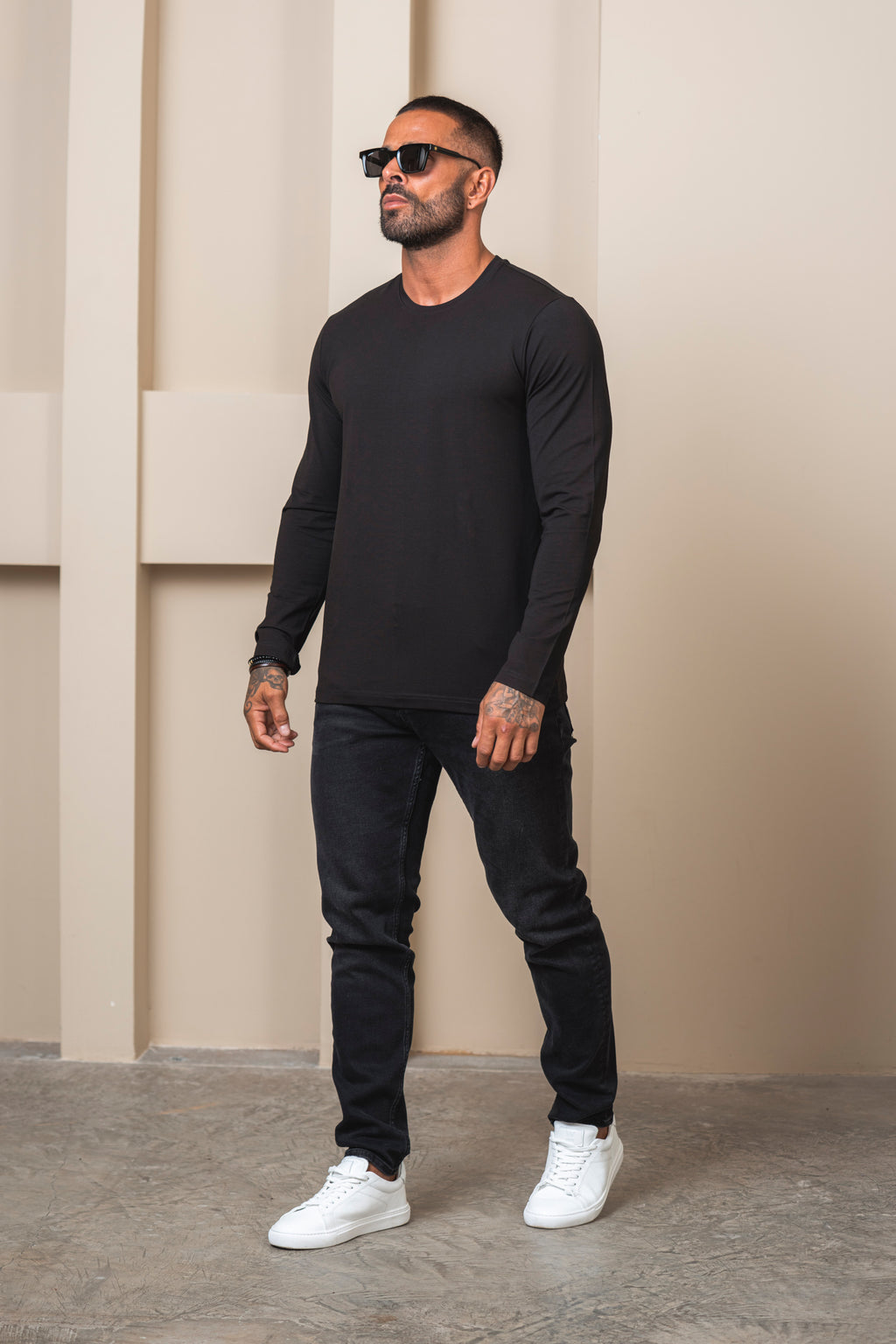 Essential T-Shirt – Off-White