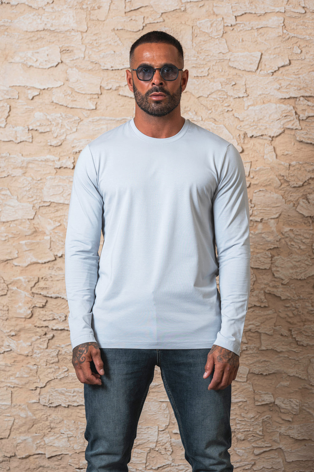 Essential T-Shirt – Off-White