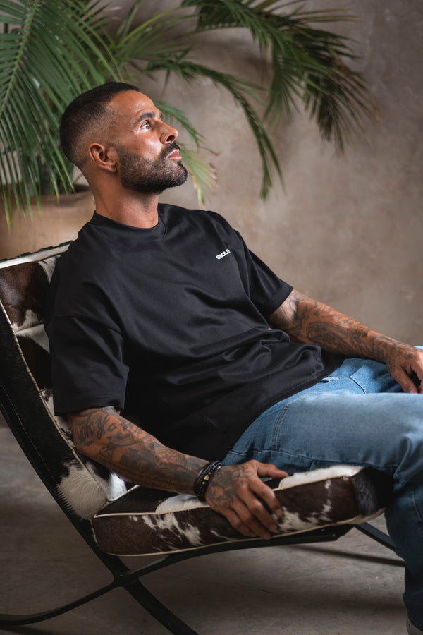 Essential Oversized T-shirt - Black - Emolos