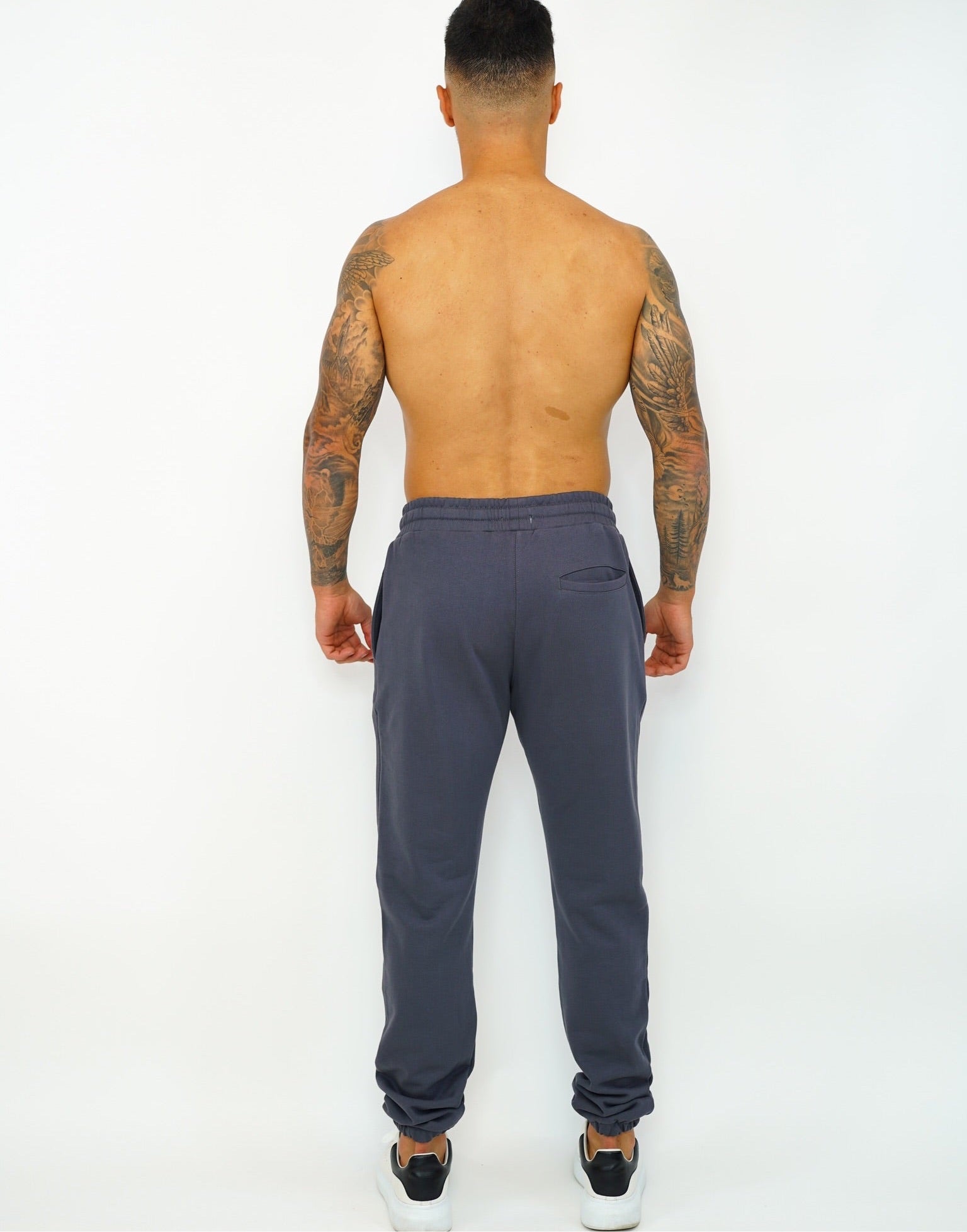 Oversize Dark Grey Sweatpants – Emolos